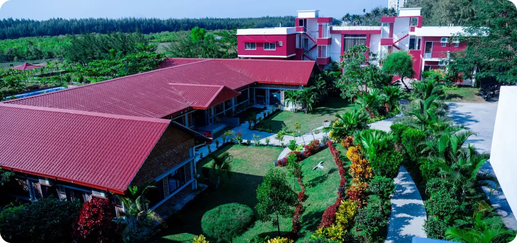 MAUI Resort
