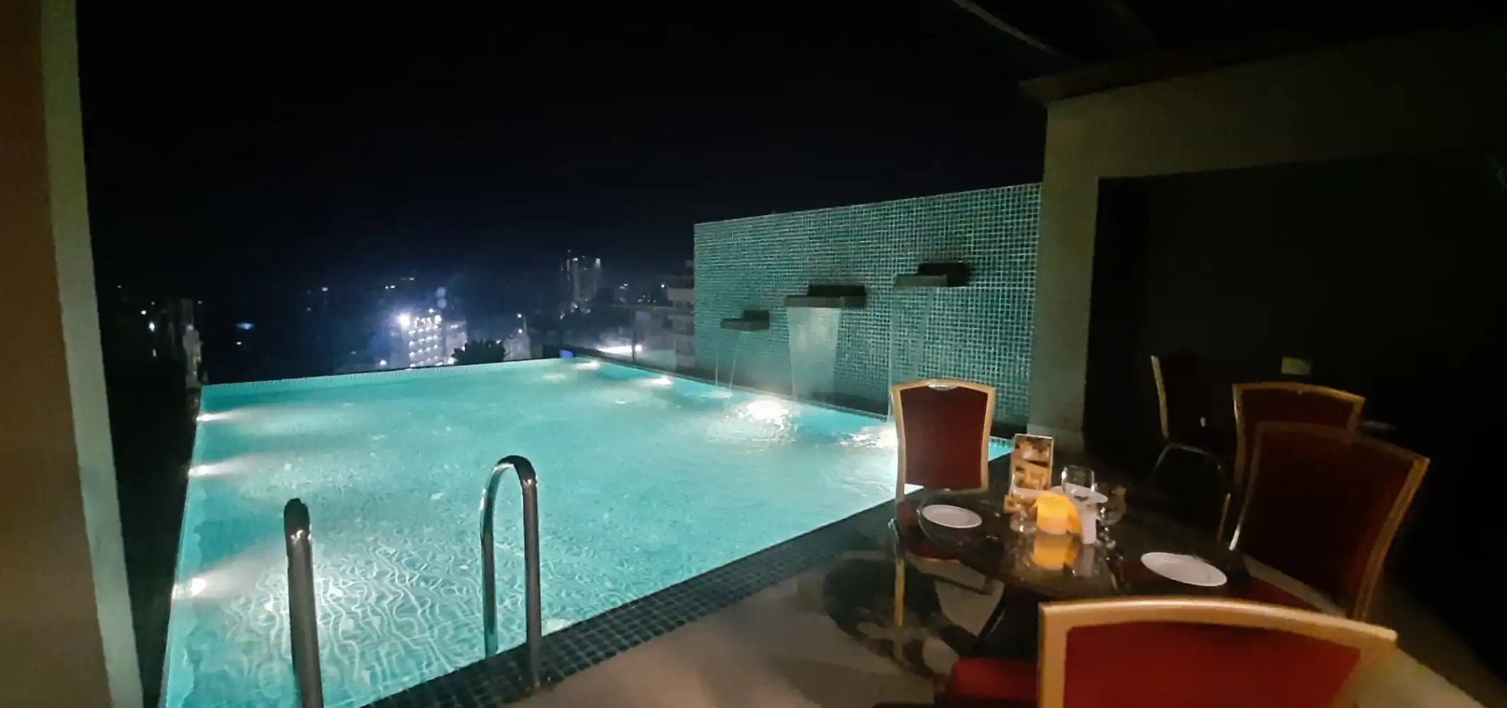 Hotel Castle Salam