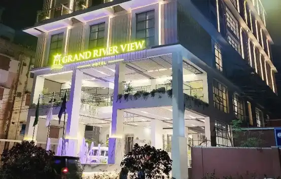 Grand River View Hotel