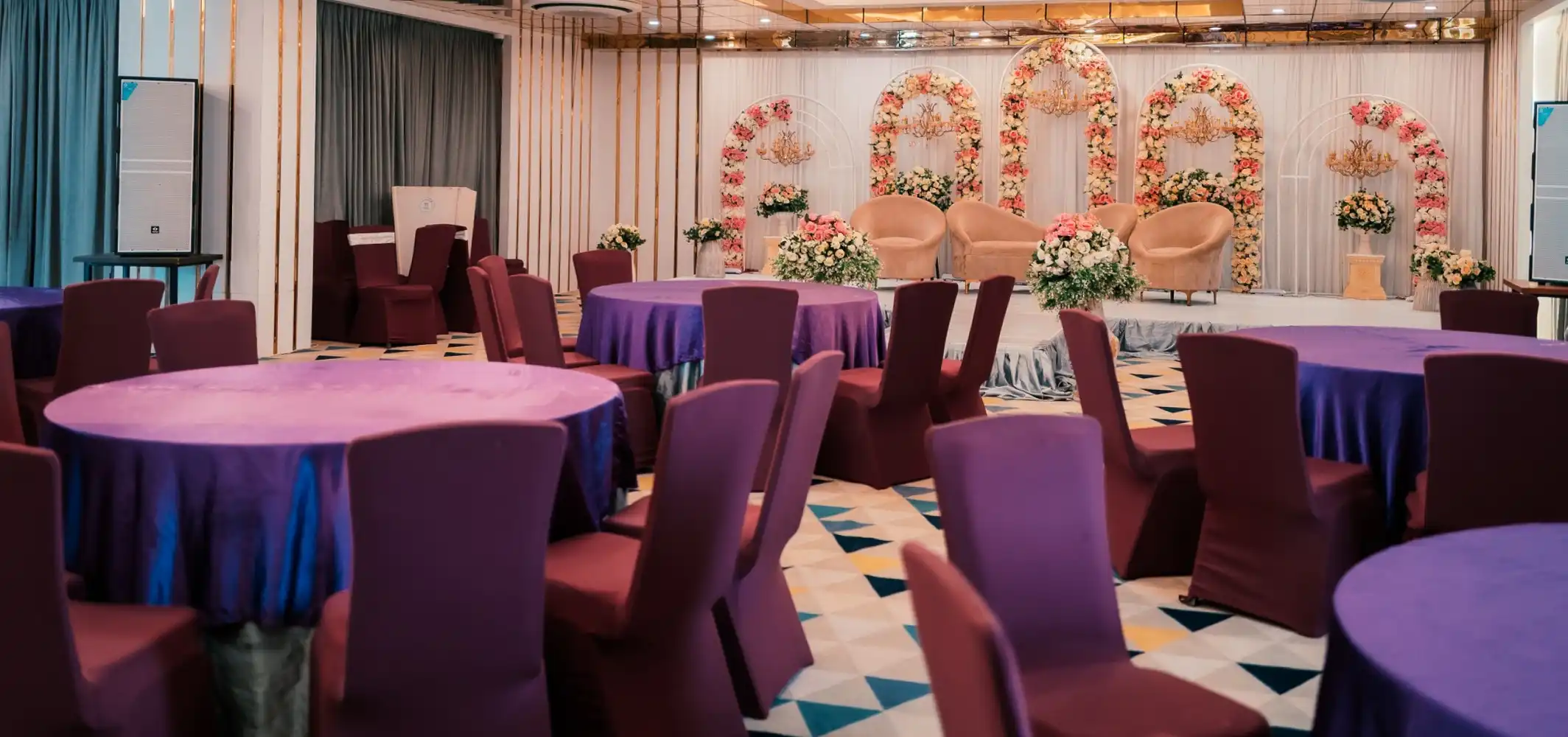 Grand River View Hotel