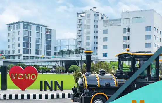 Momo Inn Park & Resort