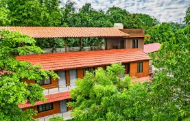 Green Heaven Cottage & Resort