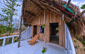 Nirvana BaseCamp Lama