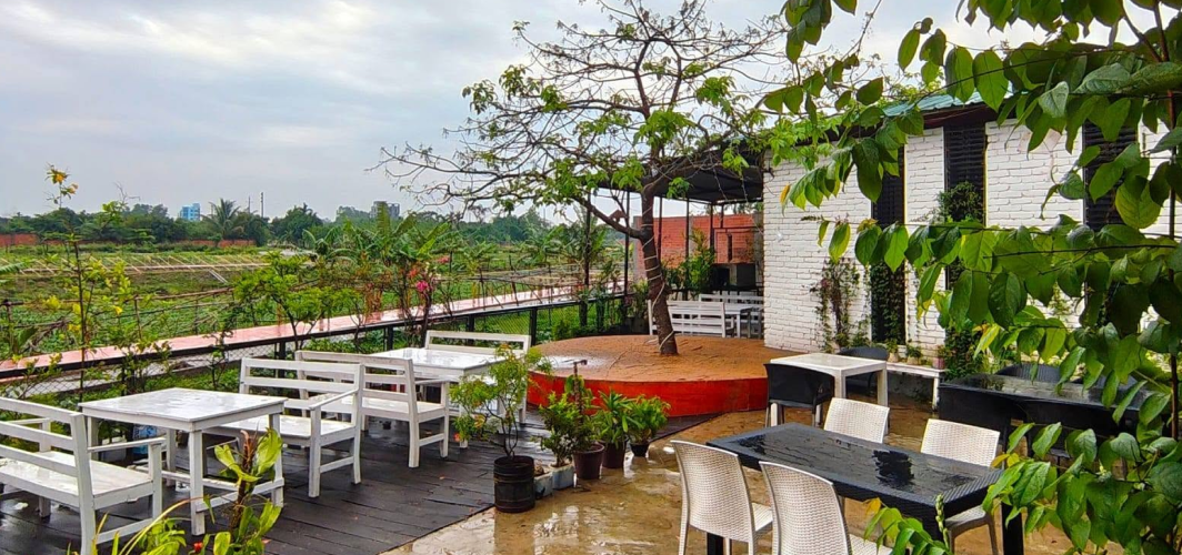 Chayatol Resort & Restaurant