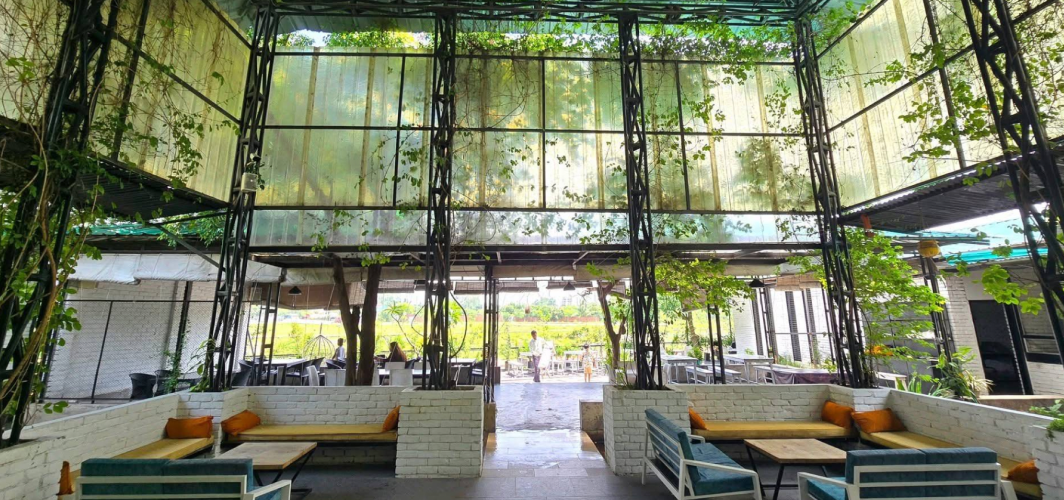 Chayatol Resort & Restaurant
